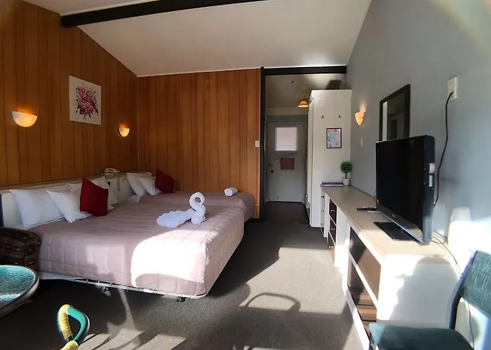 Tui Lodge Motel